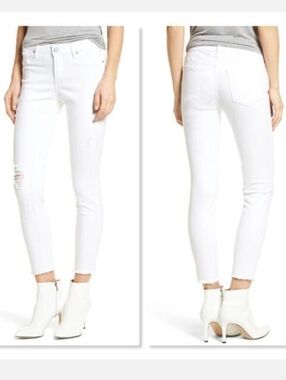 Articles Of Society Carly Crop Distressed Jeans Size 32 NWT